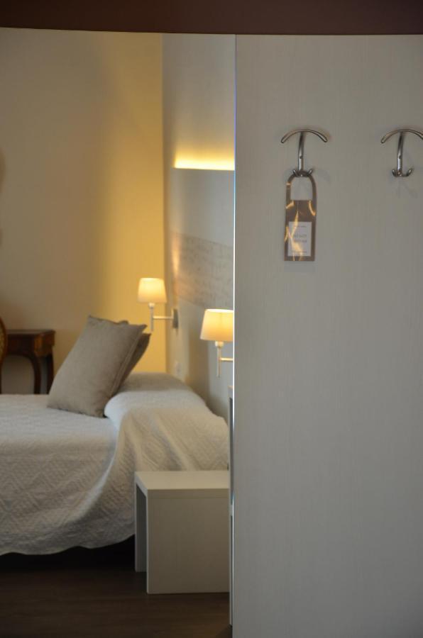 H2O Bed & Breakfast Сирмионе Екстериор снимка